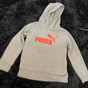Boys size 4 - like new puma hoodie‎